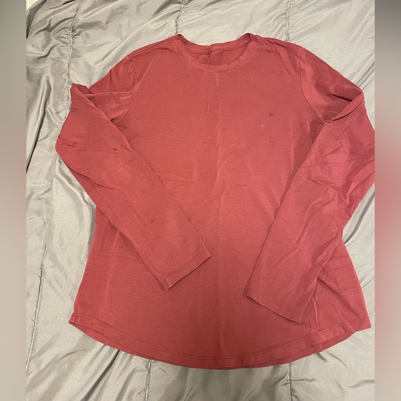 Lululemon long sleeve - Picture 1 of 3